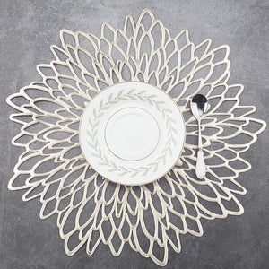 4/8pcs Flower Shape Pressed Vinyl Metallic Hollow Placemats For Dining Table_12