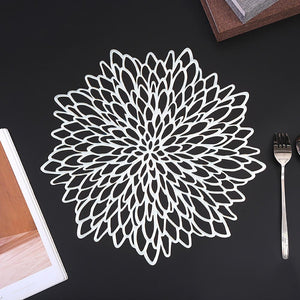 4/8pcs Flower Shape Pressed Vinyl Metallic Hollow Placemats For Dining Table_9