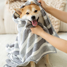 Absorbent Dogs Bathrobe Microfiber Dog Towel Fast Drying Pet Dressing Gown_7