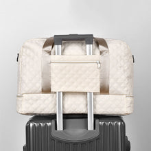 Large Capacity Lightweight Argyle Pattern Luggage Bag_17