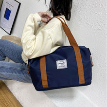 Expandable Water-Resistant Travel Duffel Bag_9