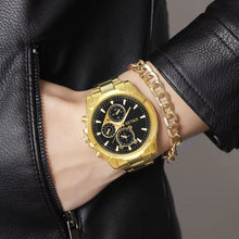 Men's Stainless Steel Strap Quartz Watch with Large Dial