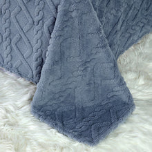 Lightweight Fluffy 3D Jacquard Weave Texture Blanket
