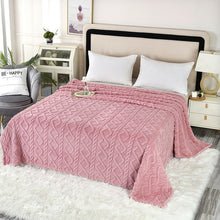 Lightweight Fluffy 3D Jacquard Weave Texture Blanket