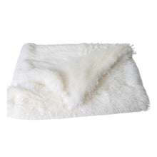 Ultra-Soft Plush Pet Blanket
