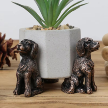 Resin Decorative Stand