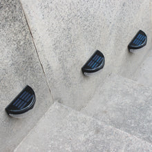 Solar Powered Light Sensor Outdoor Waterproof Wall Light_16