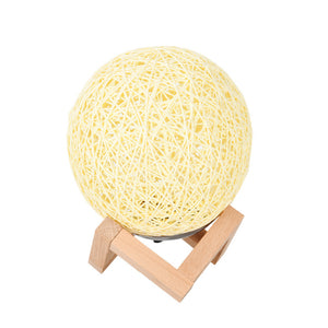 USB Interface Creative Sepak Takraw Decorative Moon Lamp_5
