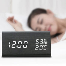 USB Wooden Digital Clock with Humidity and Temperature Display_9