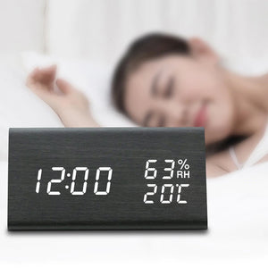 USB Wooden Digital Clock with Humidity and Temperature Display_9