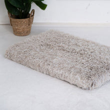 Warm and Fluffy Long-haired Velvet Dog Sleeping Bed_10