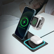 3 in 1 Fast Wireless Charging Station_2