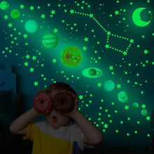 525 Pcs Luminous Solar System Glow in the Dark Wall Ceiling Stickers_4