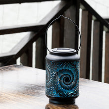 Outdoor Metal Hanging Solar Lantern_3