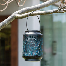 Outdoor Metal Hanging Solar Lantern_4