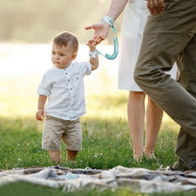 Anti-Lost Children and Parent Linking Wrist Band Coiled Walking Harness_10