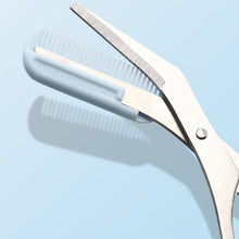 Stainless Steel Eyebrow Trimmer Scissors with Comb Makeup Tool_9