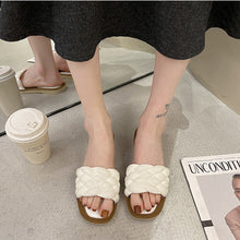 Ladies Outdoor Beach Flip Flops