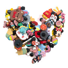 100pcs Random Shoe Charms