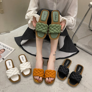 Ladies Outdoor Beach Flip Flops