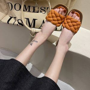 Ladies Outdoor Beach Flip Flops
