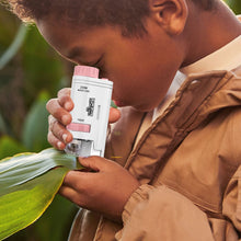 High-Resolution Handheld Microscope for Kids